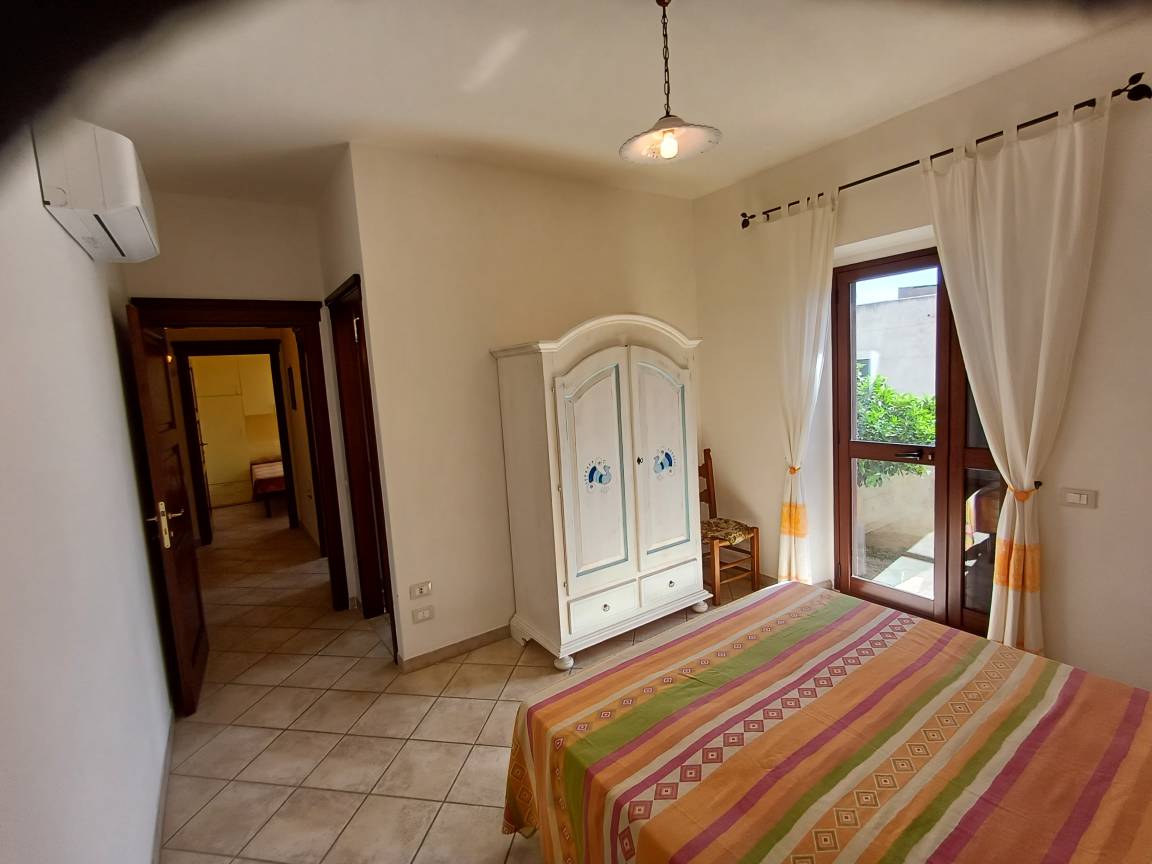 90 M² Villa ∙ 3 Bedrooms ∙ 7 Guests - Orosei