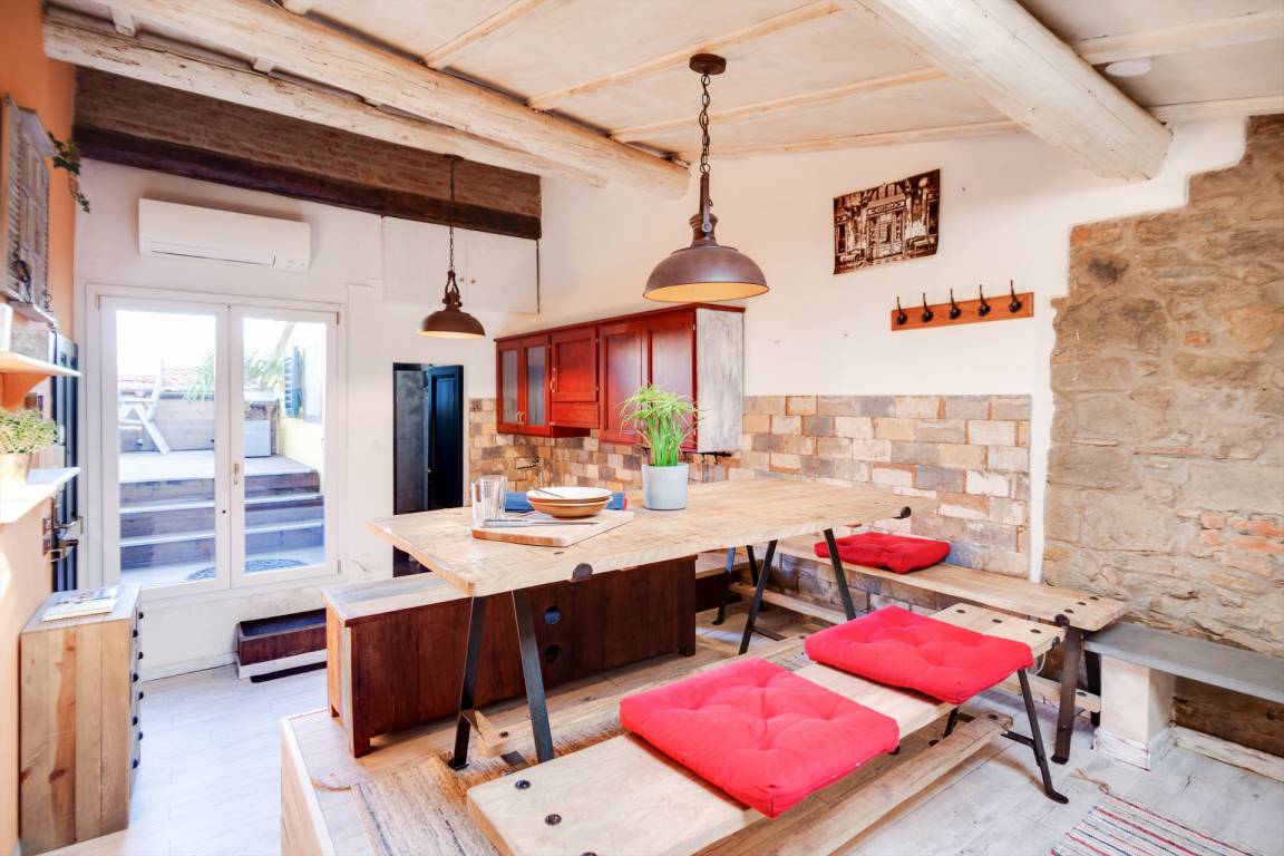 30 M² Appartement ∙ 1 Chambre ∙ 2 Personnes