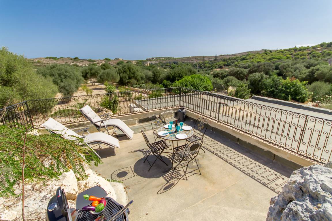 80 M² Chalet ∙ 1 Bedroom ∙ 4 Guests - Malta