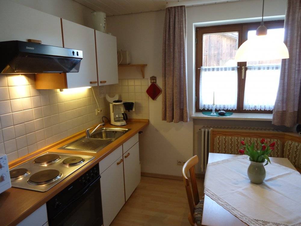 70 M² Ferienwohnung ∙ 1 Schlafzimmer ∙ 2 Gäste - Roßhaupten