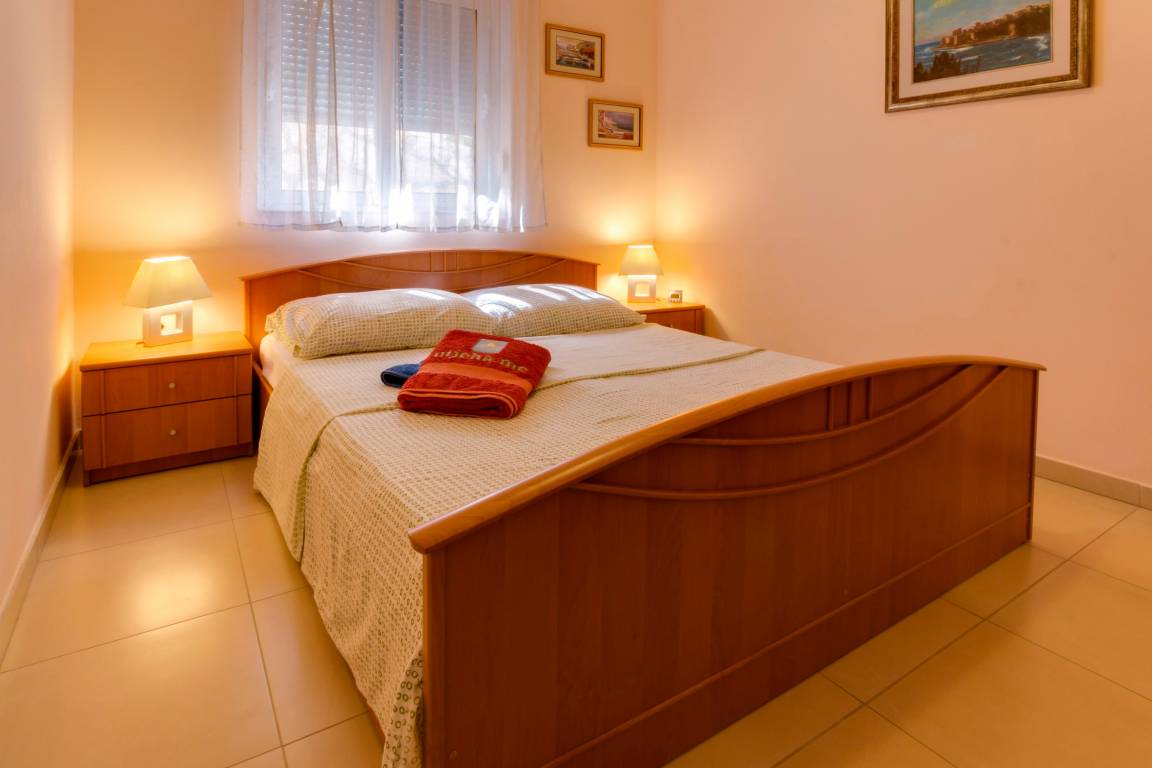 97 m² Ferienwohnung ∙ 2 Schlafzimmer ∙ 6 Gäste – Bild 10