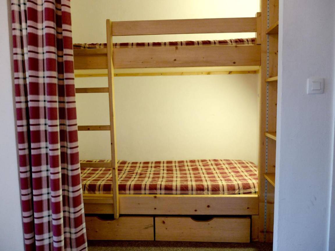 28 m² Studio ∙ 1 Schlafzimmer ∙ 4 Gäste – Bild 3