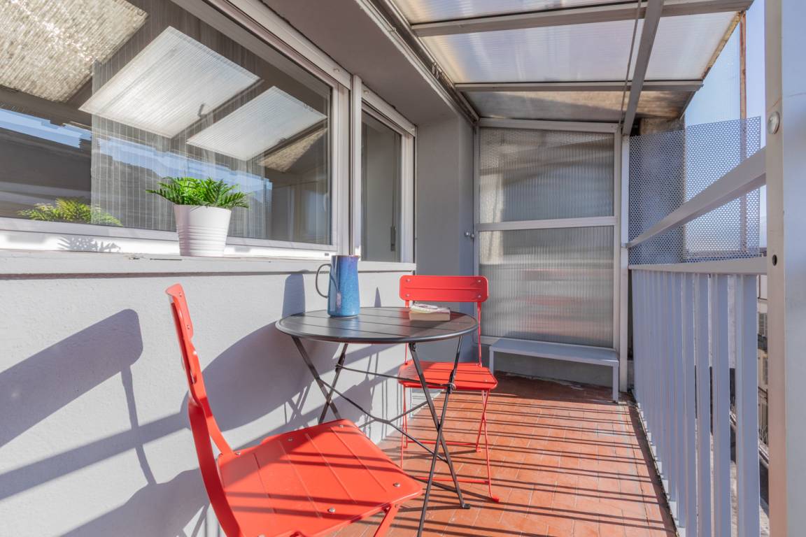 84 M² Apartamento ∙ 2 Habitaciones ∙ 6 Huéspedes - Turin