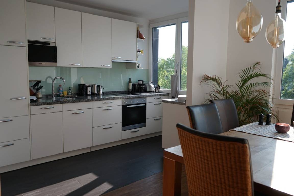 77 M² Apartment ∙ 1 Bedroom ∙ 2 Guests - Cologne