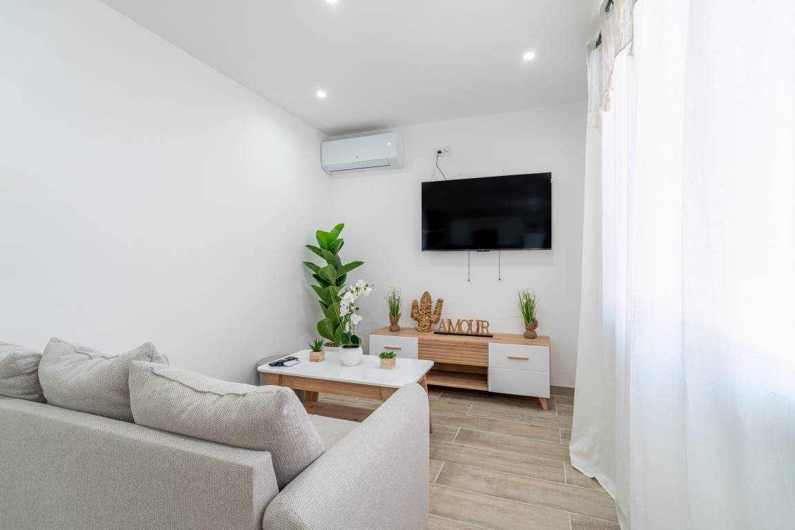 140 M² Appartement ∙ 2 Chambres ∙ 4 Personnes - Sigean