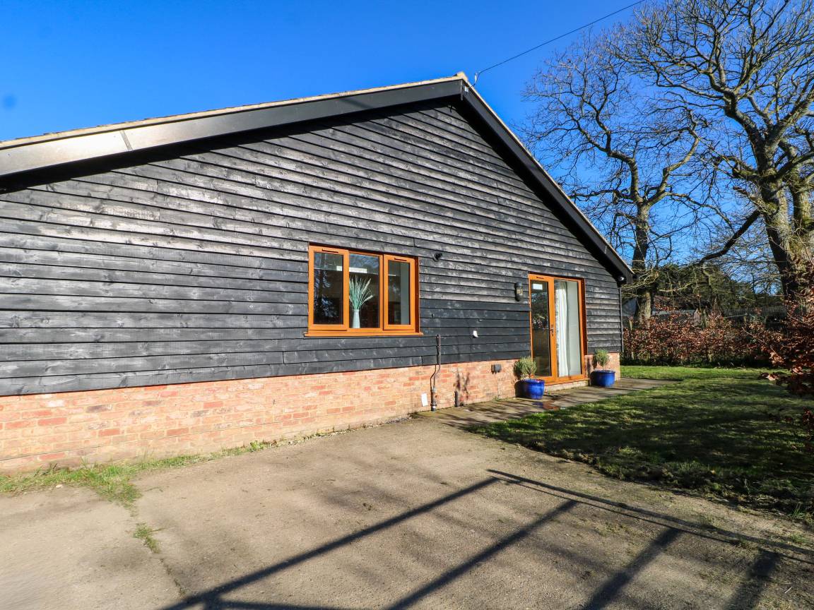 Cottage ∙ 2 Bedrooms ∙ 4 Guests - Faversham
