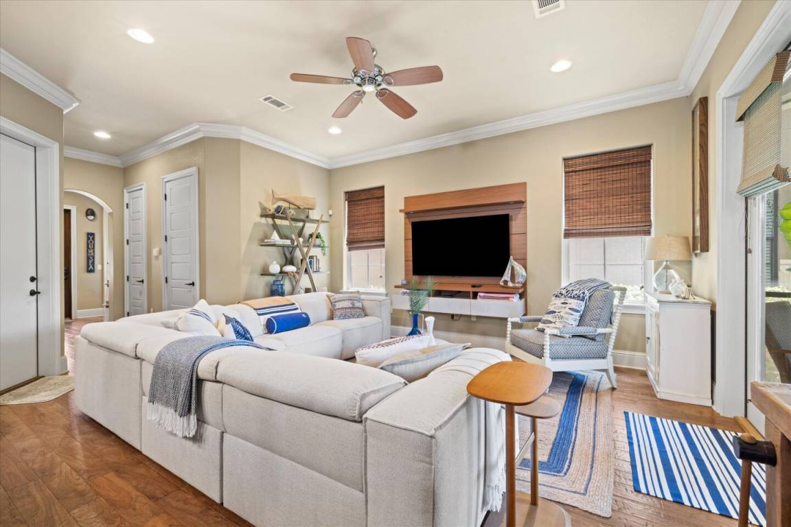 187 M² House ∙ 3 Bedrooms ∙ 10 Guests - Miramar Beach, FL