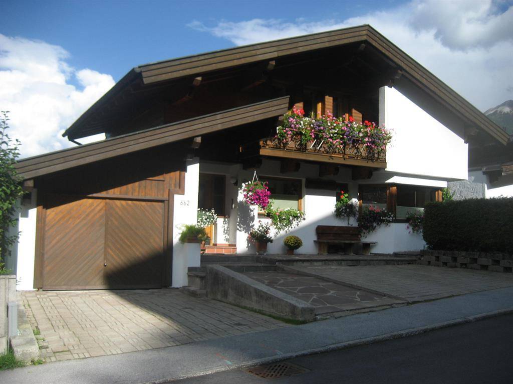 70 M² Apartment ∙ 2 Bedrooms ∙ 5 Guests - Seefeld