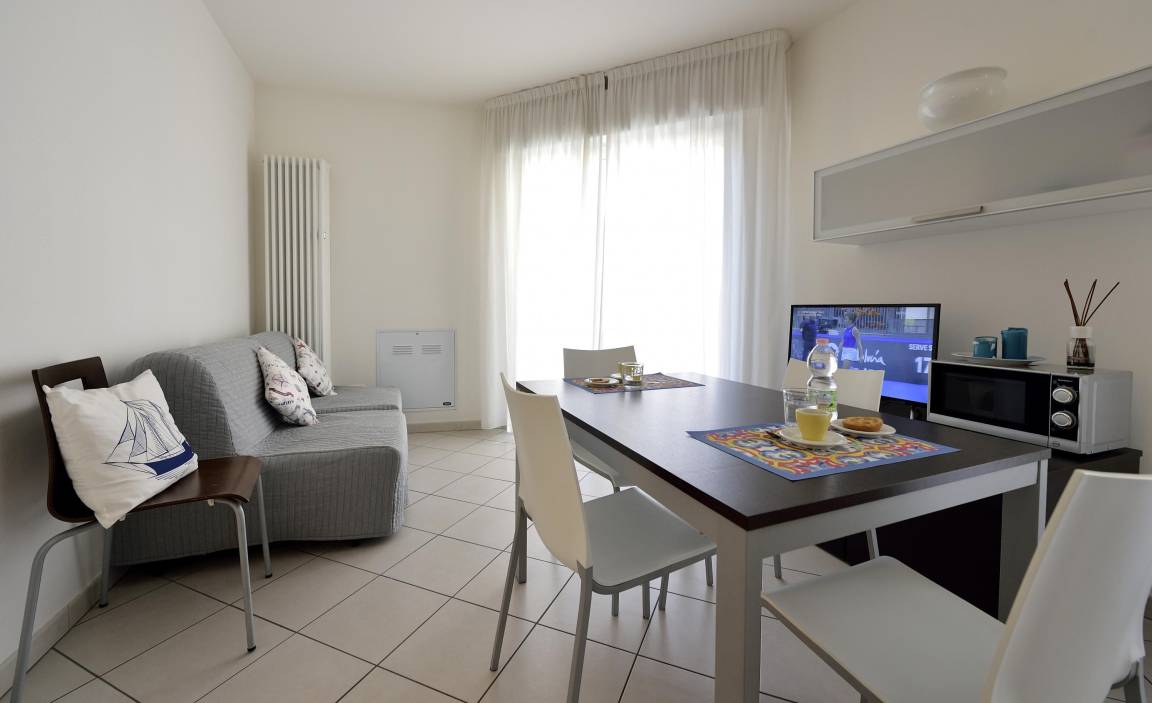 48 M² Apartment ∙ 1 Bedroom ∙ 4 Guests - Cattolica