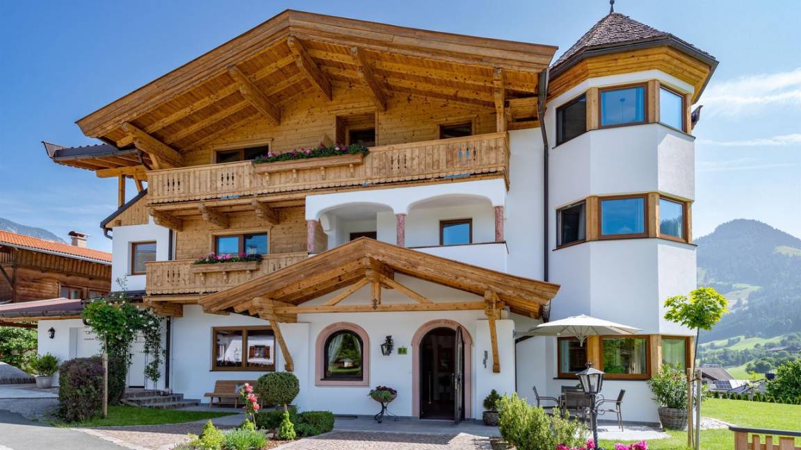 57 M² Apartment ∙ 2 Bedrooms ∙ 4 Guests - Söll