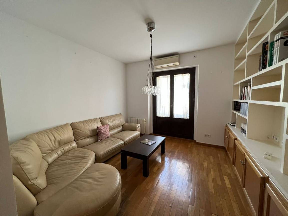 101 M² Apartment ∙ 2 Bedrooms ∙ 2 Guests - Madrid