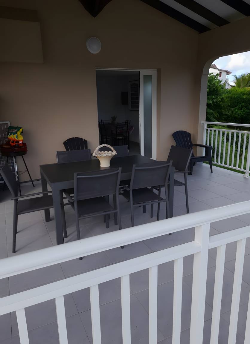70 M² Huis ∙ 2 Slaapkamers ∙ 6 Gasten - Martinique