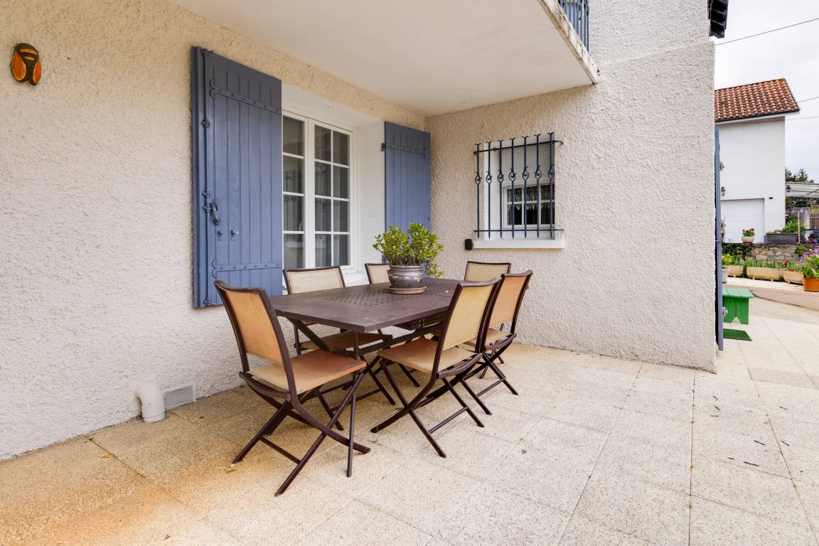 18 M² Studio ∙ 1 Chambre ∙ 2 Personnes - Ibis budget Périgueux