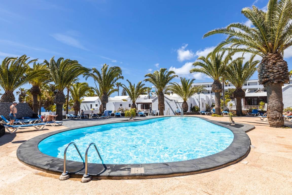 78 M² Chalet ∙ 2 Bedrooms ∙ 4 Guests - Costa Teguise