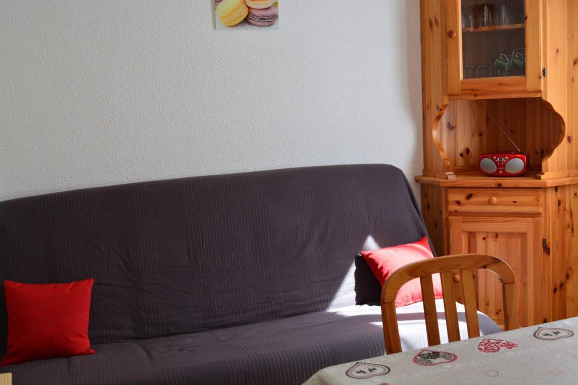 31 m² Ferienwohnung ∙ 1 Schlafzimmer ∙ 6 Gäste – Bild 6