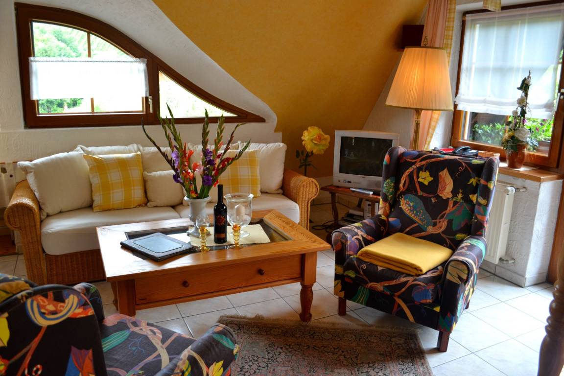 60 M² Ferienwohnung ∙ 1 Schlafzimmer ∙ 3 Gäste - Bühlertal