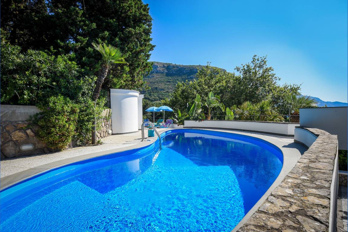200 M² Villa ∙ 4 Chambres ∙ 9 Personnes - Positano