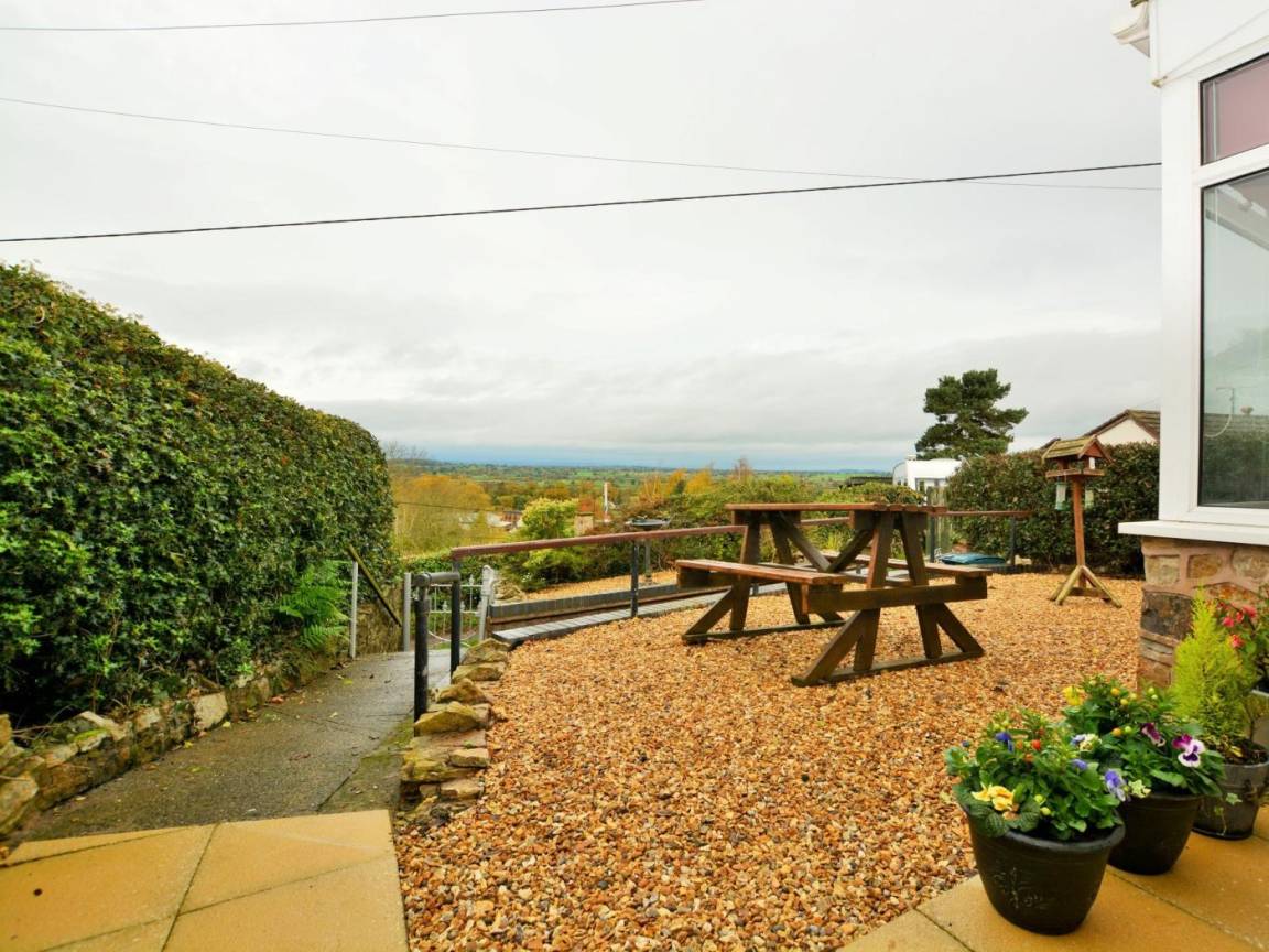 Cottage ∙ 3 Bedrooms ∙ 6 Guests - Shrewsbury