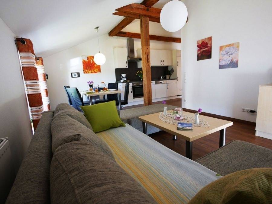 70 m² Ferienwohnung ∙ 2 Schlafzimmer ∙ 4 Gäste – Bild 4