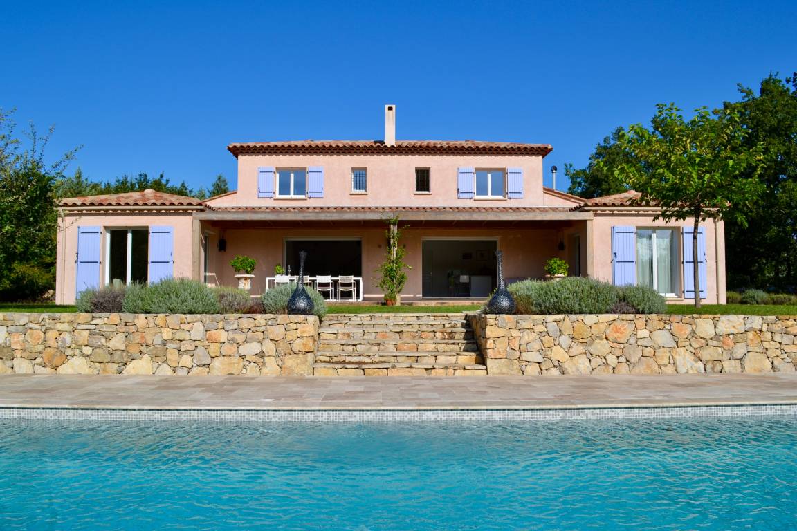 255 M² Ferienhaus ∙ 4 Schlafzimmer ∙ 8 Gäste - Fayence