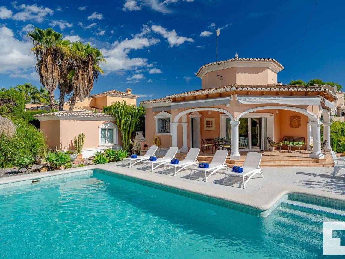 227 M² Villa ∙ 3 Chambres ∙ 6 Personnes - Calp