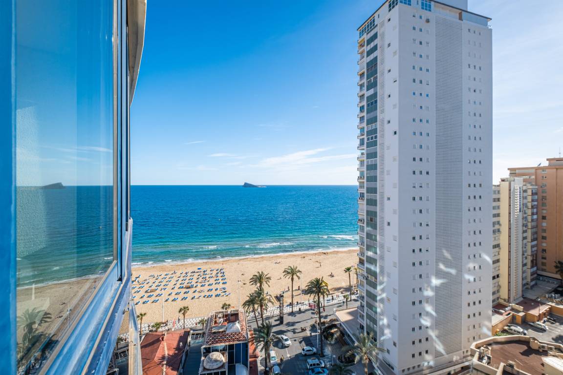 90 M² Apartment ∙ 2 Bedrooms ∙ 6 Guests - Benidorm