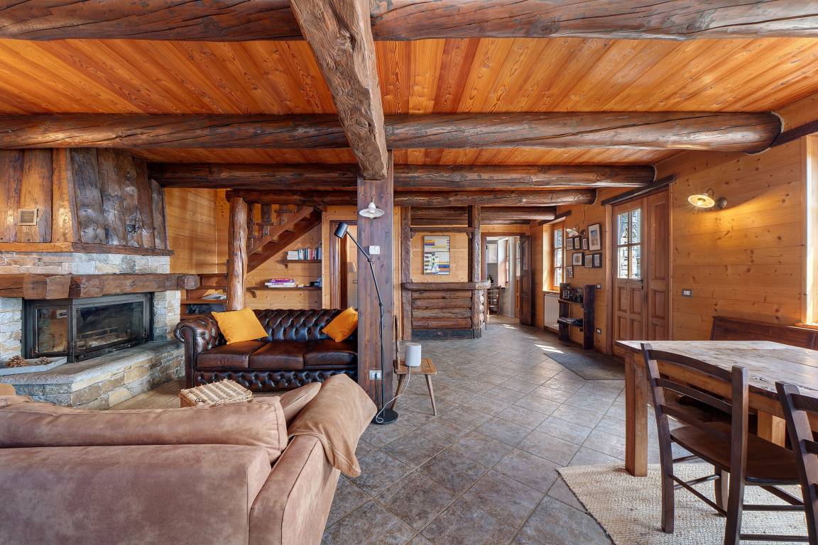200 M² Chalet ∙ 4 Schlafzimmer ∙ 10 Gäste - Domodossola