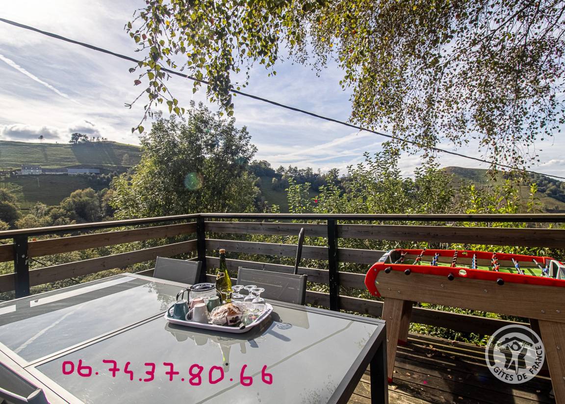 90 M² Gîte ∙ 3 Bedrooms ∙ 10 Guests - Lourdes
