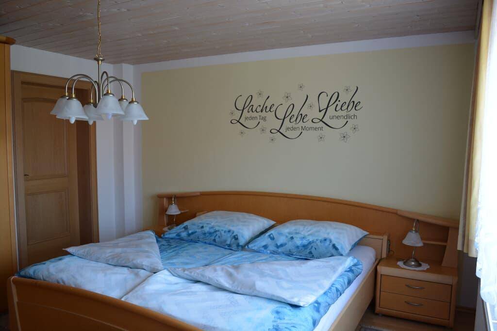 100 M² Ferienwohnung ∙ 2 Schlafzimmer ∙ 4 Gäste - Eging am See