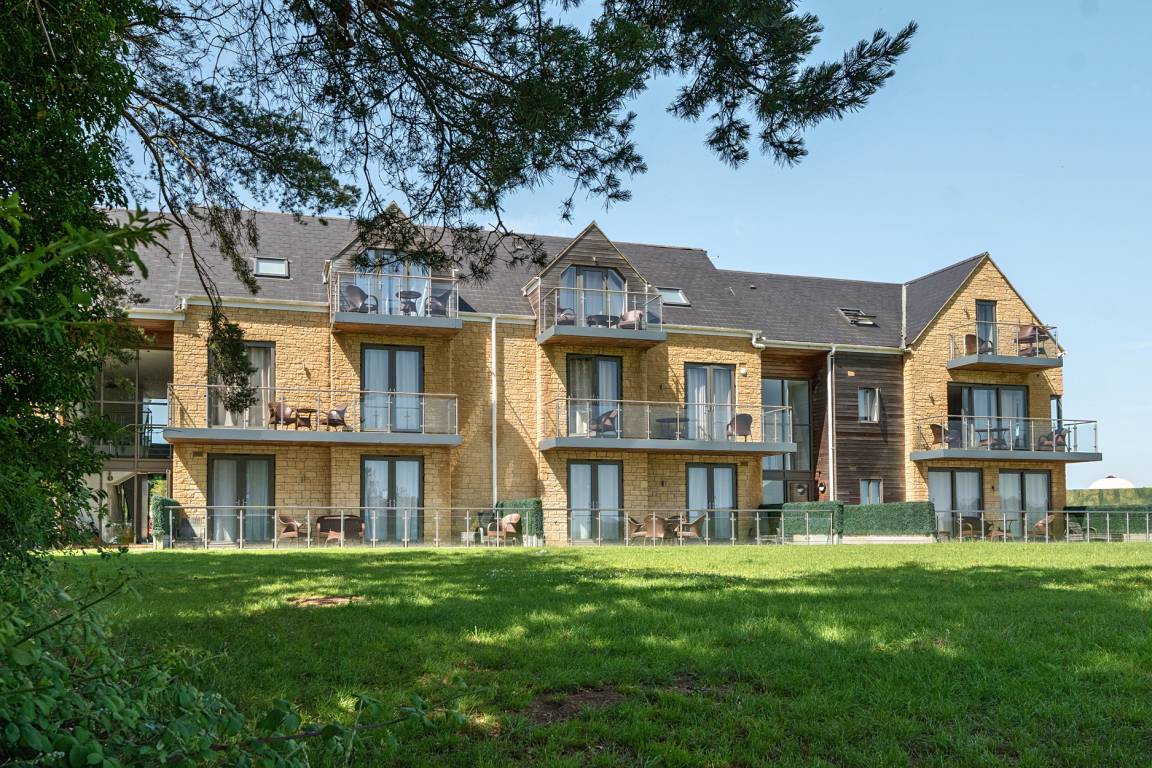 Cottage ∙ 2 Bedrooms ∙ 6 Guests - Chipping Norton
