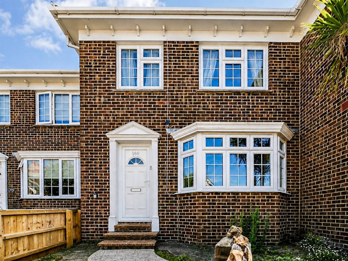 Cottage ∙ 3 Bedrooms ∙ 5 Guests - Shanklin