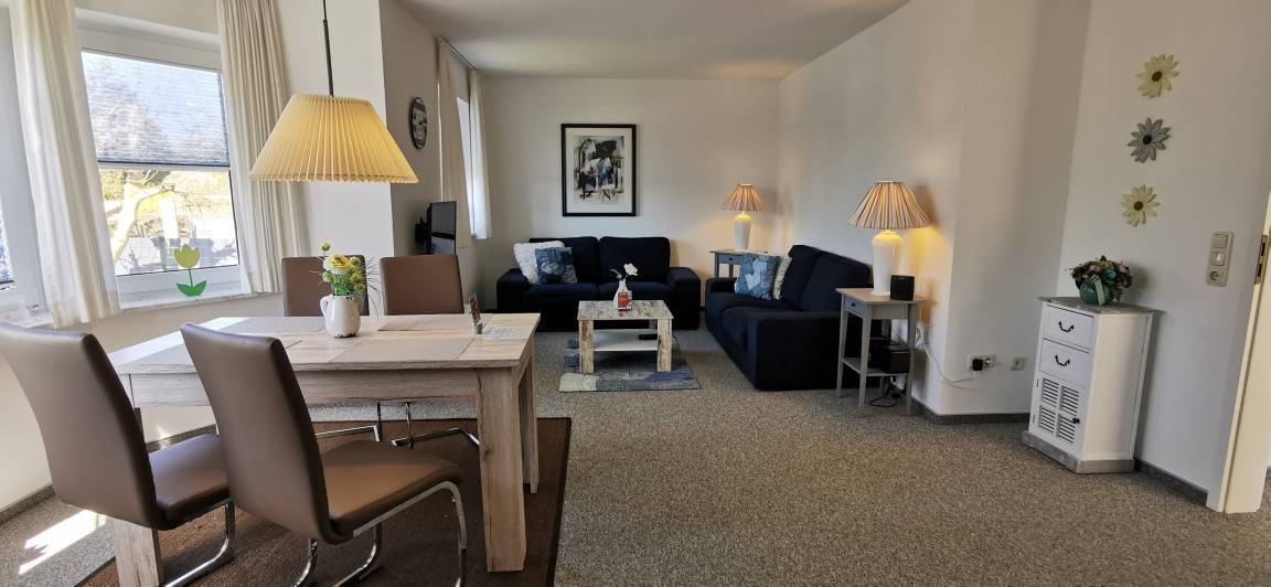 65 m² Ferienwohnung ∙ 2 Schlafzimmer ∙ 4 Gäste – Bild 8