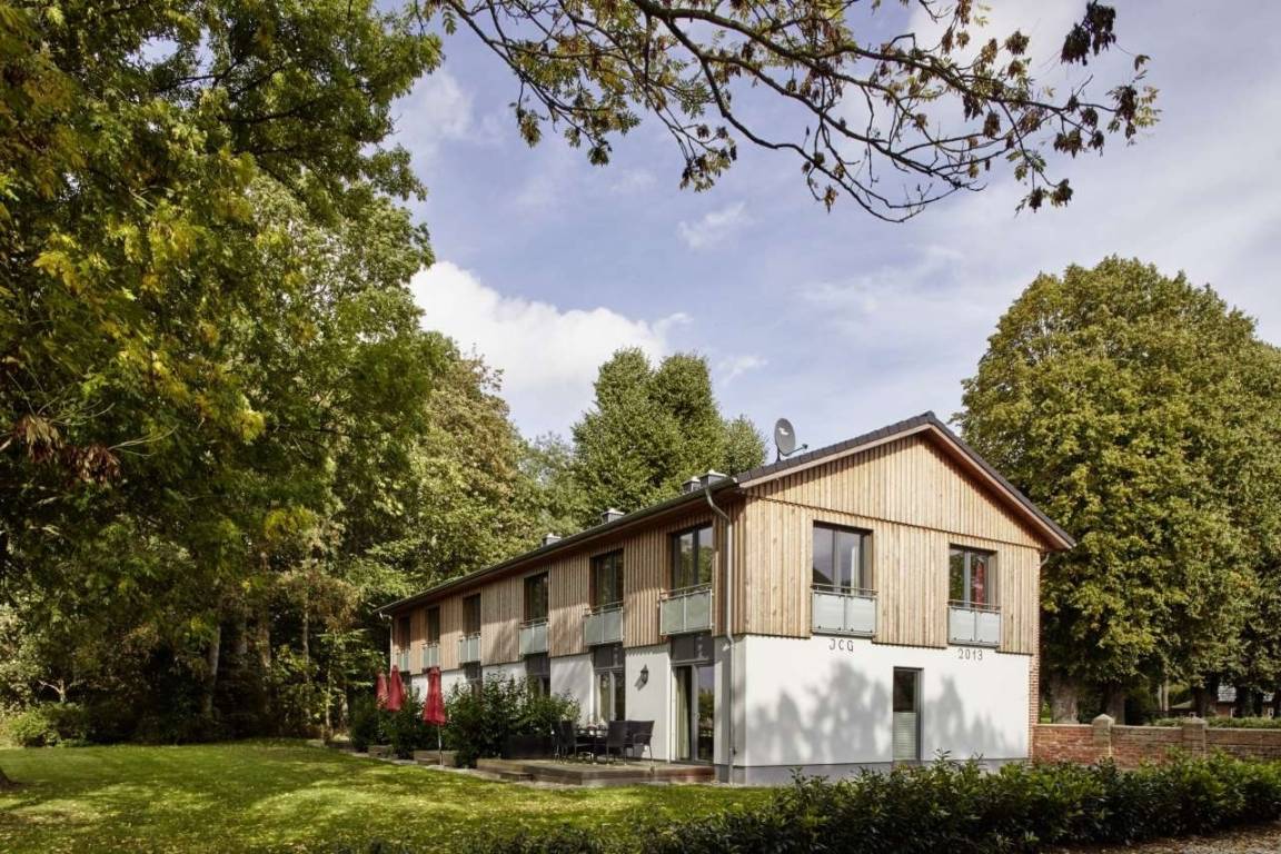 70 m² Ferienhaus ∙ 2 Schlafzimmer ∙ 4 Gäste – Bild 1
