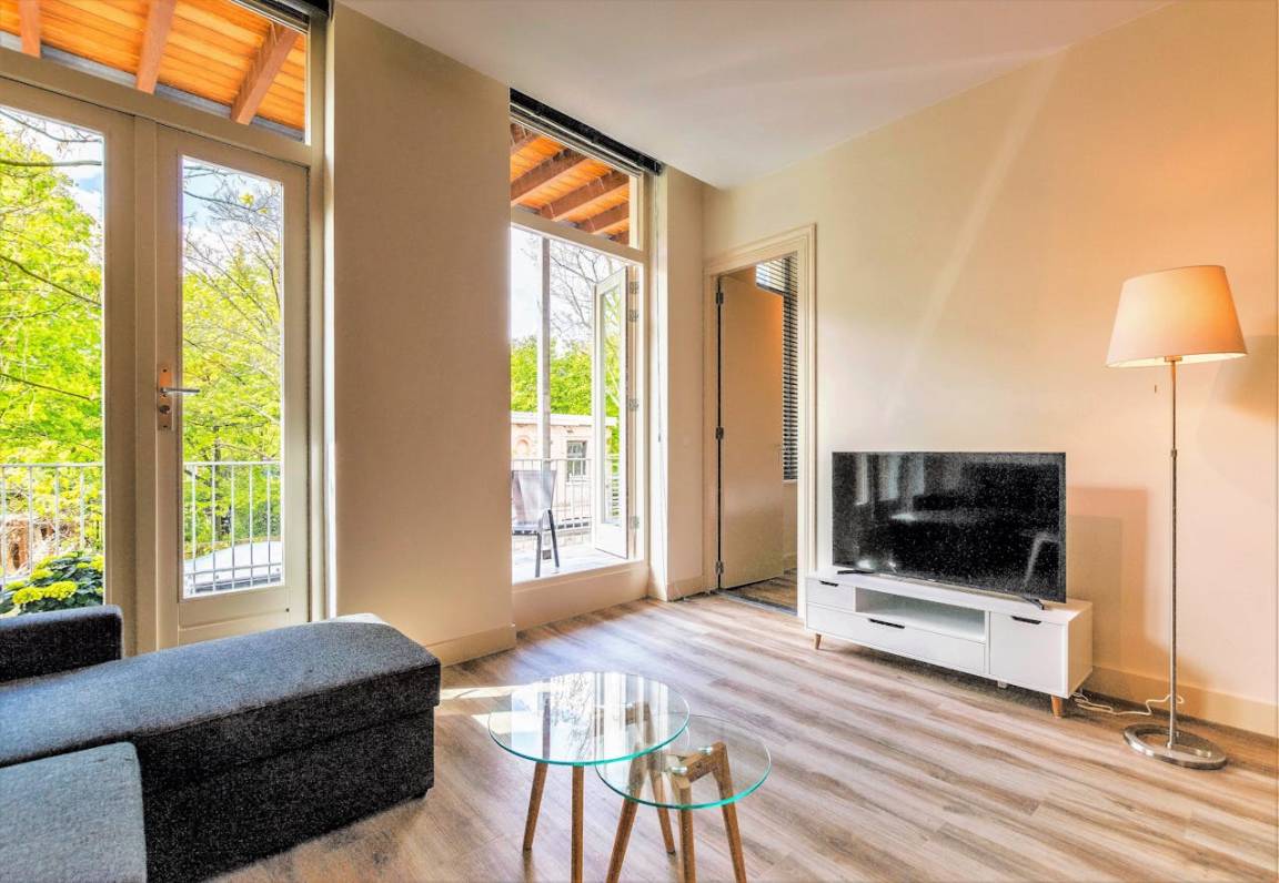 50 M² Huoneisto ∙ 1 Makuuhuone ∙ 2 Vierasta - Rotterdam