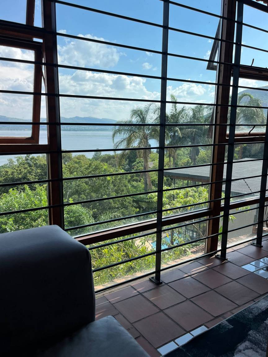 158 M² Apartment ∙ 3 Bedrooms ∙ 4 Guests - Hartbeespoort