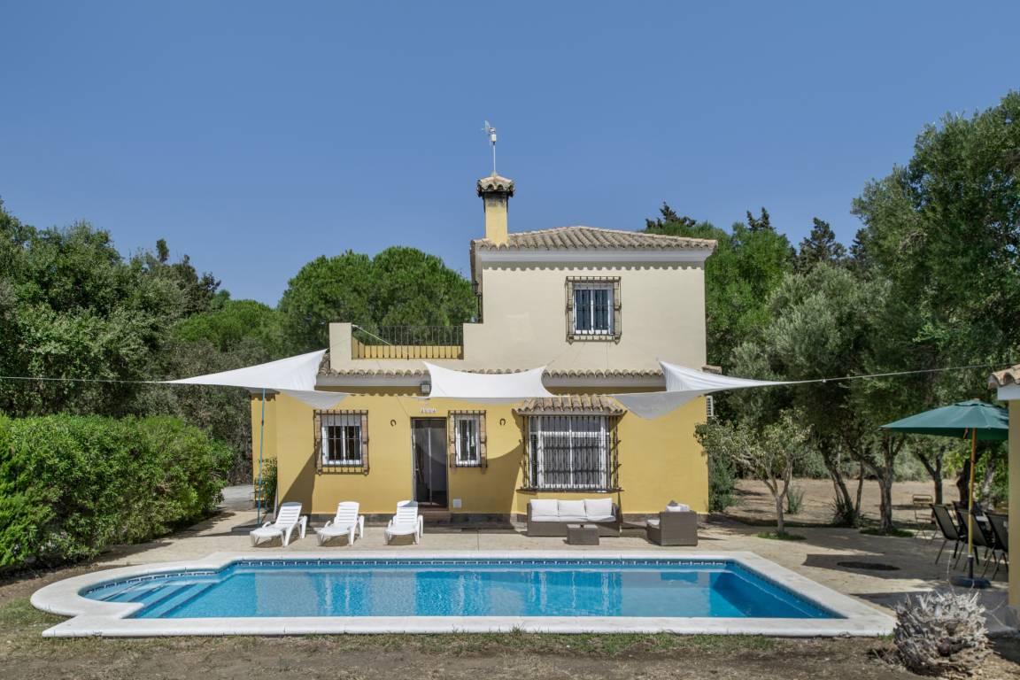 250 M² House ∙ 4 Bedrooms ∙ 11 Guests - Chiclana de la Frontera