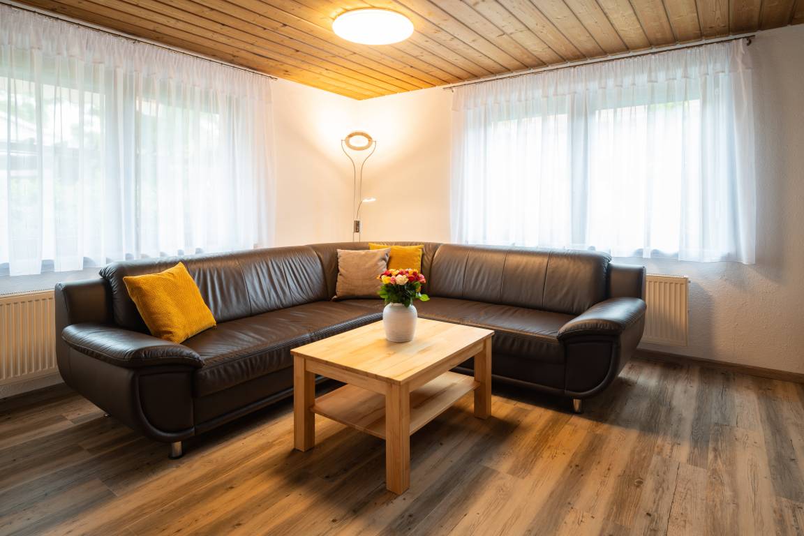 60 M² Ferienwohnung ∙ 2 Schlafzimmer ∙ 4 Gäste - Breitbrunn am Chiemsee
