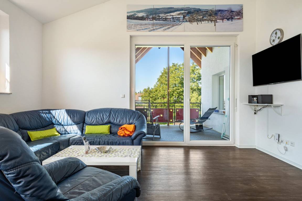 95 M² Appartement ∙ 2 Chambres ∙ 5 Personnes - Deggenhausertal