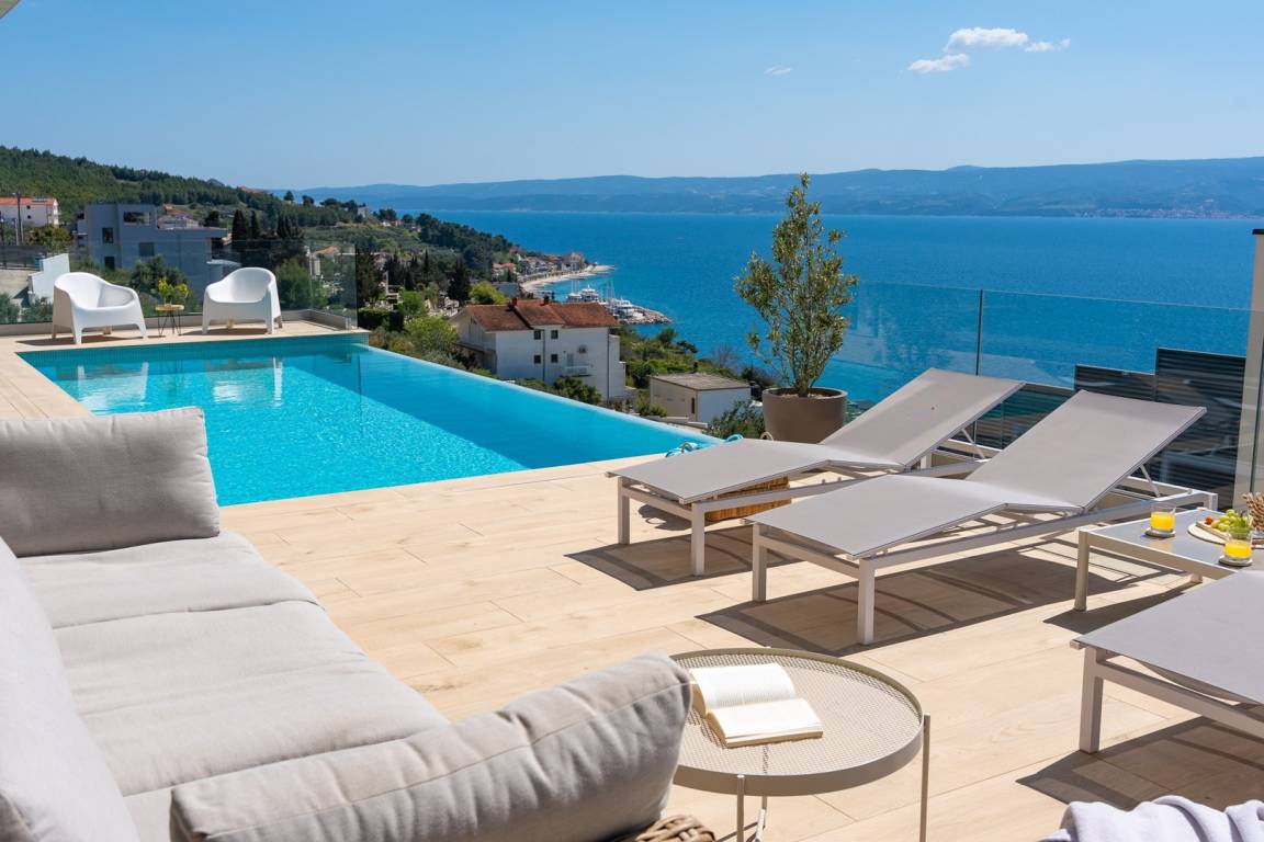 203 M² Villa ∙ 3 Schlafzimmer ∙ 6 Gäste - Omiš
