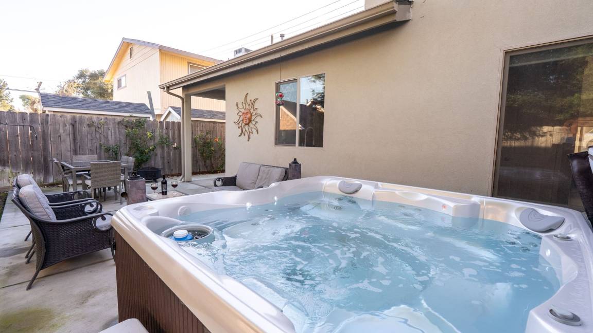 House ∙ 2 Bedrooms ∙ 4 Guests - Paso Robles, CA