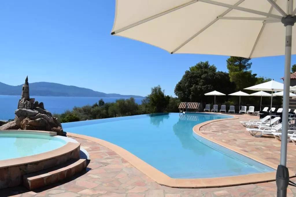 35 M² Chalet ∙ 2 Bedrooms ∙ 5 Guests - Propriano