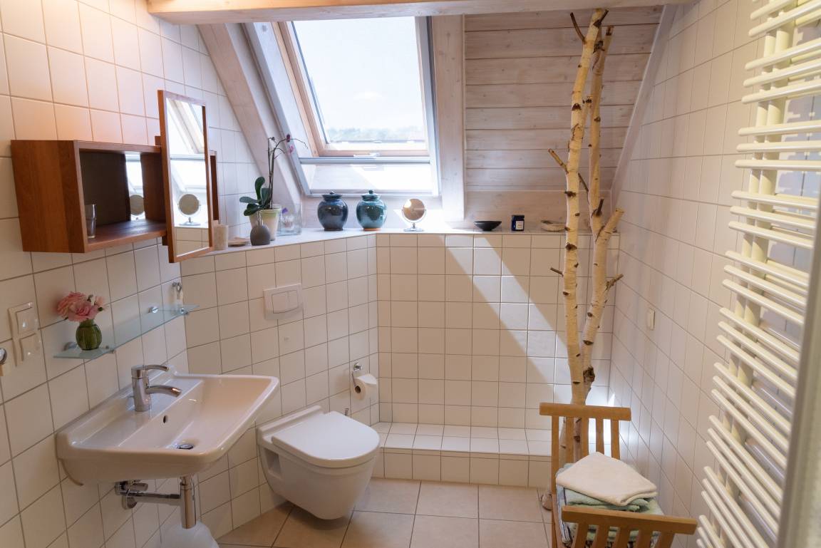 75 m² Ferienwohnung ∙ 1 Schlafzimmer ∙ 2 Gäste – Bild 5
