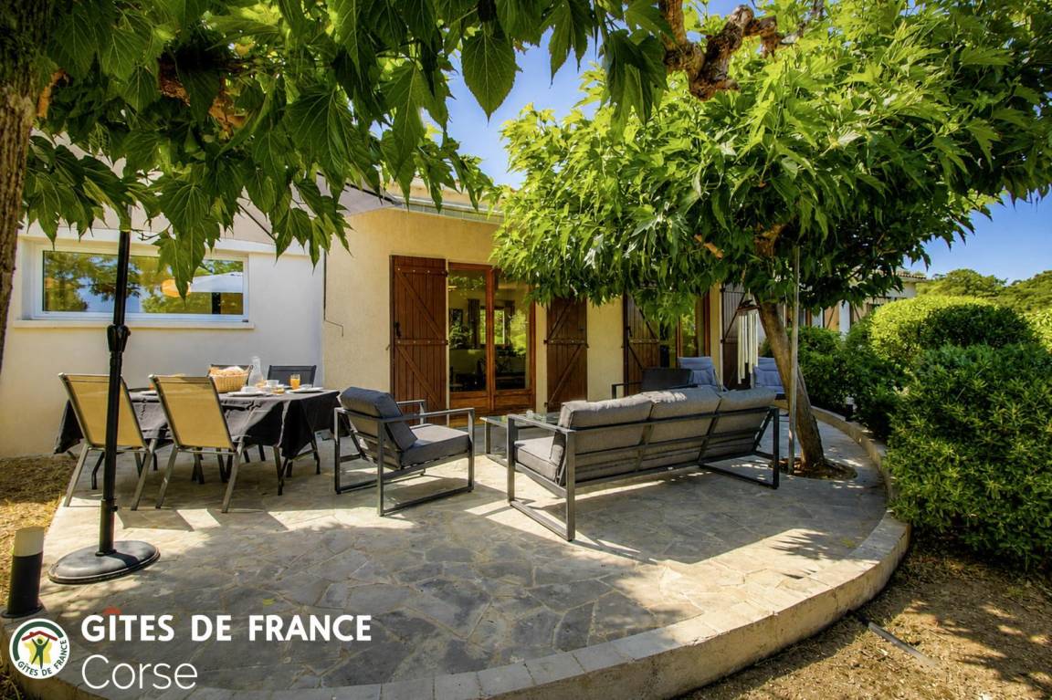 115 m&sup2; G&icirc;te 3 Schlafzimmer 6 G&auml;ste