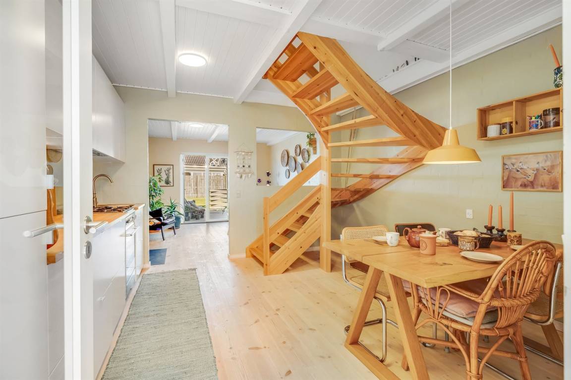 80 m² Ferienwohnung ∙ 2 Schlafzimmer ∙ 4 Gäste – Bild 15