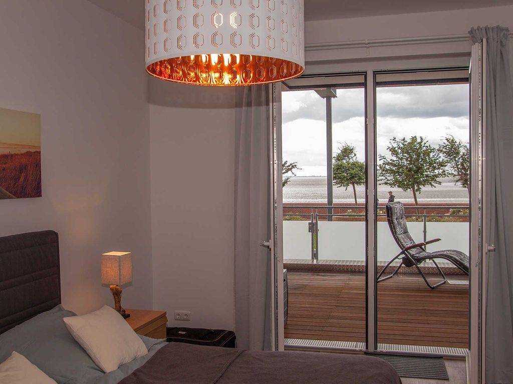 74 M² Apartment ∙ 1 Bedroom ∙ 4 Guests - Wilhelmshaven