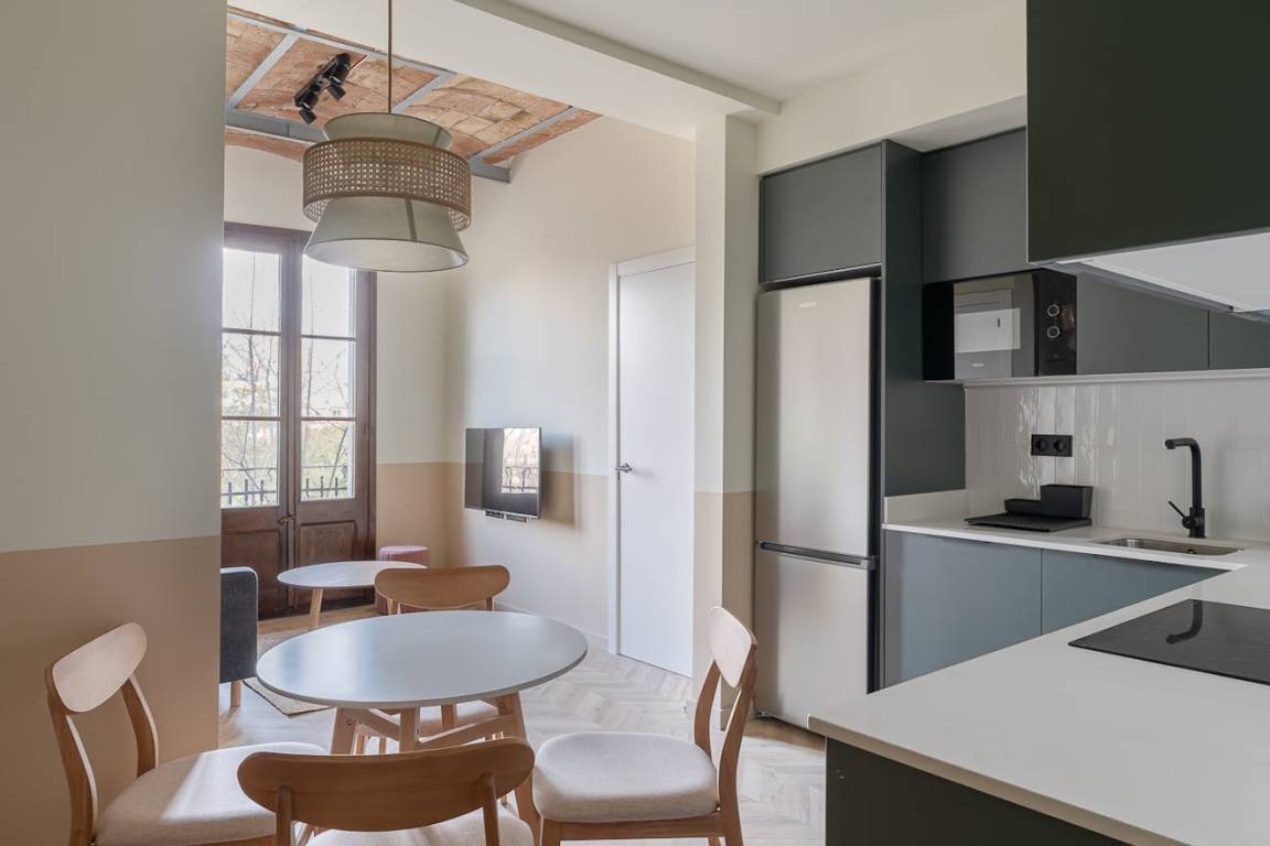 53 M² Apartment ∙ 2 Bedrooms ∙ 3 Guests - Barcelona