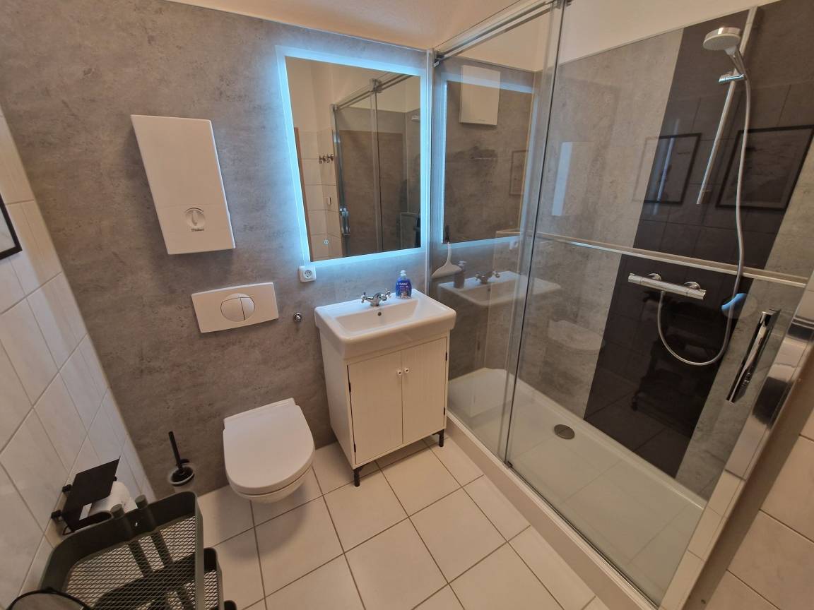 71 m² Ferienwohnung ∙ 1 Schlafzimmer ∙ 2 Gäste – Bild 12