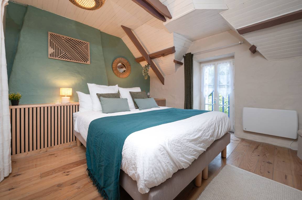 19 M² Chambre D'hôtes ∙ 1 Chambre ∙ 2 Personnes - Quimperlé