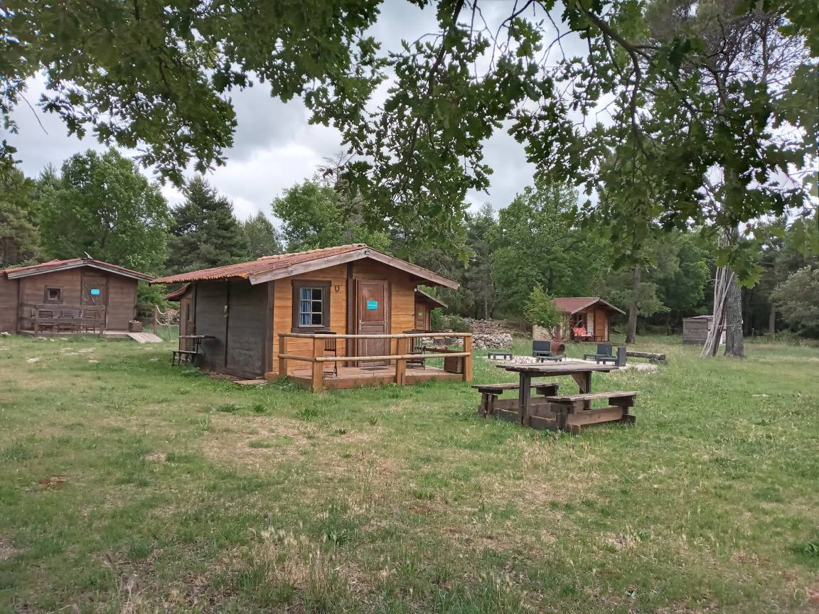 120 M² Mökki ∙ 4 Makuuhuonetta ∙ 16 Vierasta - Aups