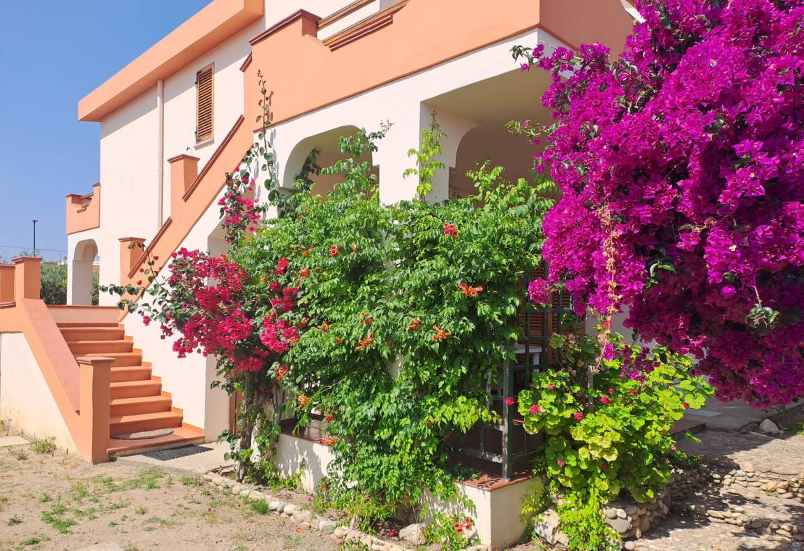 160 M² Maison De Vacances ∙ 4 Chambres ∙ 8 Personnes - Siniscola